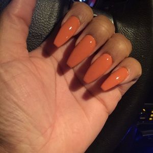 Meet your Posher, Annie